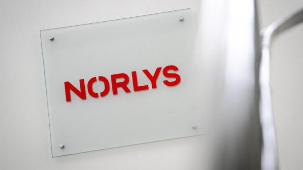 Kundeselskabet arbejder på at reducere omkostningerne for at opnå økonomisk bæredygtighed.