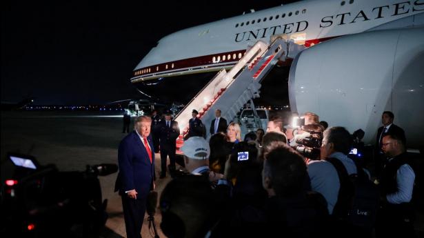 Trump bekræfter flyskift efter Nato-møde i Tyrkiet