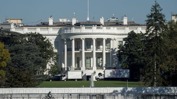 Det Hvide Hus advarer ansatte mod at placere væddemål på baggrund af den viden, de har.