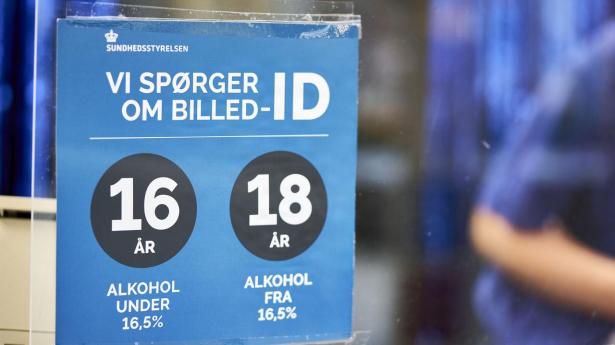 Forsøget med unge agenter, der på vegne af staten skal tjekke, om butikker overholder aldersgrænsen for køb af cigaretter og spiritus, udfordrer retssikkerheden.