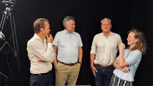 Væksten er ikke til stede i Novo Nordisk, lyder det fra Ole Søeberg (nr. to fra højre), aktiestrateg for Brock Milton Capital, der medvirker i Børsen Investor podcast med investorredaktør Simon Kirketerp (t.v.), Henrik Karlsen, investeringsdirektør i Horizon3, og journalist og podcastvært Gro Høyer Thielst.