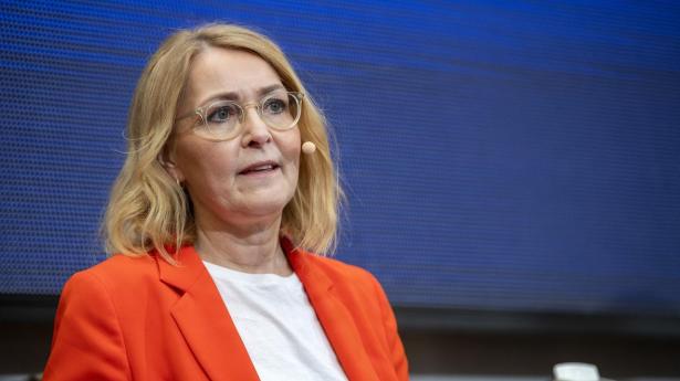 Christel Schaldemose (S) er næstformand i EU-parlamentet og skal fra d. 31. marts til 2. april besøge Temu og Shein i Kina. 