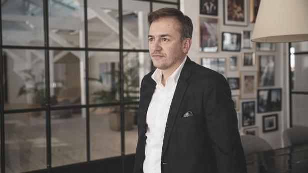 Sebastian Podlesny er topchef for it-konsulenthuset 7N, der efter opkøb af to konkurrenter vil bruge en AI-drevet sikkerhedsmodel til at styrke indtjeningen.