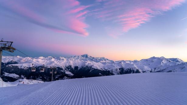 Stå på ski i James Bonds spor. Og slut dagen med Michelin på tallerkenen