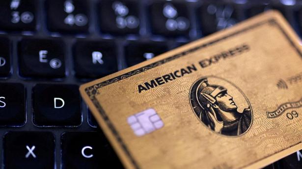American Express falder i formarkedet efter "blandede" resultater