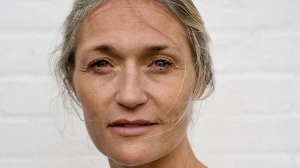 Mia Wagner står til at arve herregård