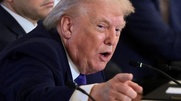 USAs præsident Donald Trump opfordrer Cuba til at indgå en aftale med USA