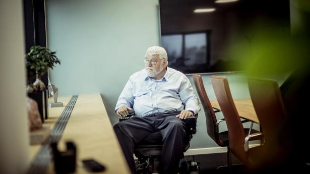 Peter Mads Clausen, der er anden generation efter Danfoss-stifter Mads Clausen, har stor tålmodighed med fynske Effimat. Selskabet har aldrig givet overskud – men et samlet underskud på over 270 mio. kr. siden etableringen for snart 15 år siden.