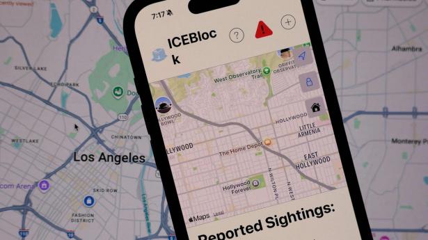 Siden Trump tiltrådte i januar, har ICE ransaget flere steder, hvor immigranter, der opholder sig ulovligt i USA, har befundet sig. Via appen ICEBlock har borgere fået advarsler, når ICE er nær dem. 
