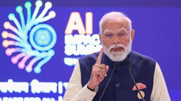 Narendra Modi: “Vi skal forme en menneskecentreret fremtid for AI”
