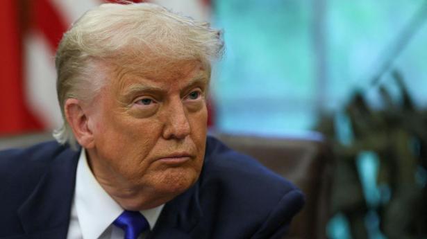 Donald Trump ønsker flere lande med i en aftale om atomvåbenkontrol. Han er parat til at lade aftale med Rusland løbe ud. 