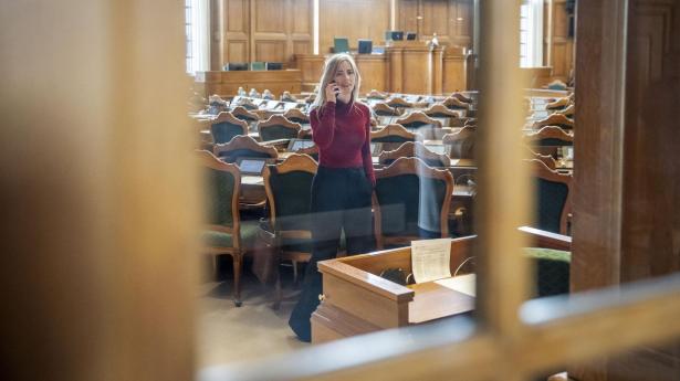 Ministerium skal redegøre for Emilie Schyttes bopæl