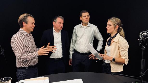 Hvor langt kan Novo-aktien falde? Det diskuterer vi i dagens podcast med (fra venstre): investorredaktør Simon Kirketerp, Michael West Hybholt fra Regulær Invest, Lars Hytting fra Arthascope og journalist Anine Holmelund Frandsen.