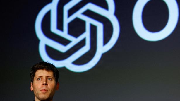 Anklager: Open AI-ingeniør anholdt for aflytning havde forbindelse til Saudi-Arabien