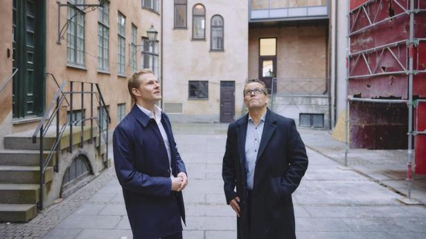 Thylander og NCC bygger Danske Banks gamle hovedkvarter om til hotel og kontorer. Lars Scheibel, adm. direktør i NCC Danmark (t.h.) samt adm. direktør Bjarke Mikkelsen fra Thylander. Billedet er taget i Laksegade.