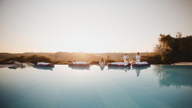 Otte uger om året forvandles italiensk bjergtop til et wellness-retreat, hvor du kun må have pyjamas på