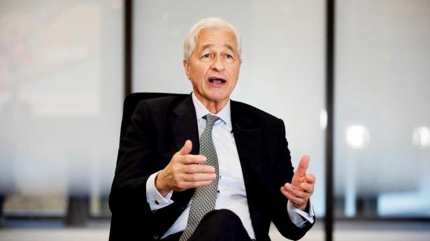 Jamie Dimon understreger, at udlånskravene generelt er blevet svækket.