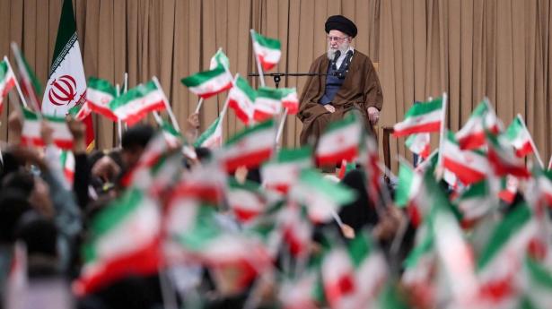 Ali Khamenei har været Irans religiøse leder siden 1989.