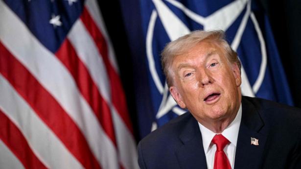 Donald Trump sagde på talerstolen i Davos onsdag, at han mener, at Grønlands territorium tilhører USA.