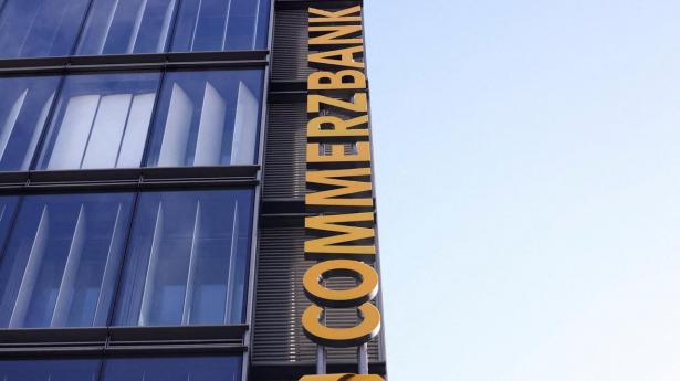 Tyske Commerzbank takker nej til italiensk frieri