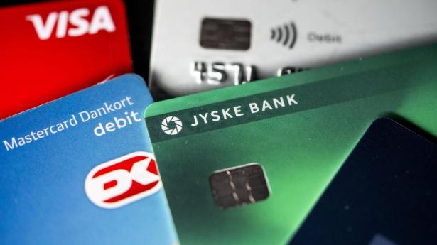 Det nye dankort til erhverv lader vente på sig. To banker forventer først at kunne tilbyde kortet i 2027.