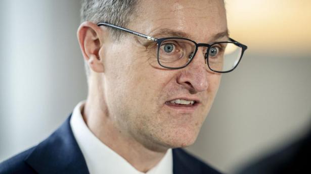 Karsten Munk Knudsen, finansdirektør i Novo Nordisk, kommenterede tirsdag aften selskabets regnskab på et kort, hasteindkaldt pressemøde.