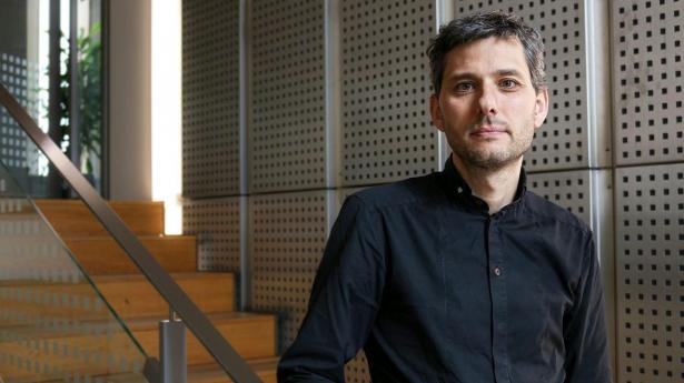 Investeringerne i AI-gigafabrikker skal kombineres med investeringer i opbygning af et talentøkosystem med kendskab til at udvikle avancerede digitale AI-løsninger, mener Thomas Riisgaard Hansen.