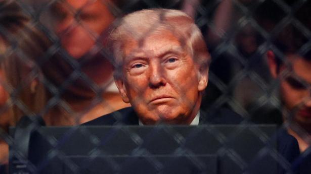 Trump vrider sig i en strategisk spændetrøje i Mellemøsten