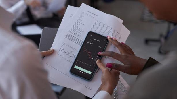 Med Partisias løsning kan banker i fællesskab analysere risikomønstre og mistænkelige transaktioner uden at få adgang til hinandens rådata