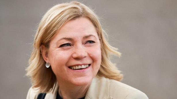 Henna Virkkunen er en af seks ledende næstformænd i EU-Kommissionen og har ansvar for EU’s teknologisuverænitet, sikkerhed og demokrati.