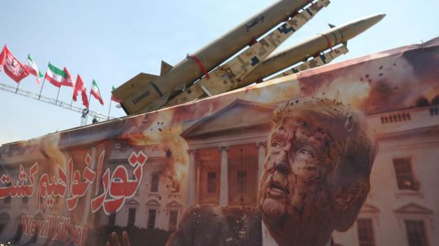 Analyse: Iran tager initiativet og håner Trump