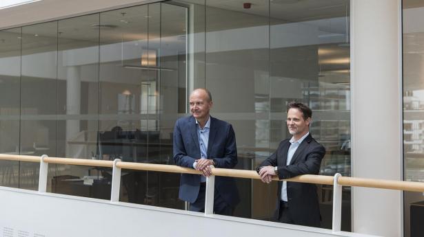 Benny Sørensen (t.h.), adm. direktør i Hemab, ses her med Jørgen Søberg Petersen, der er partner i Hemab-investoren Novo Holdings og medlem af selskabets bestyrelse.