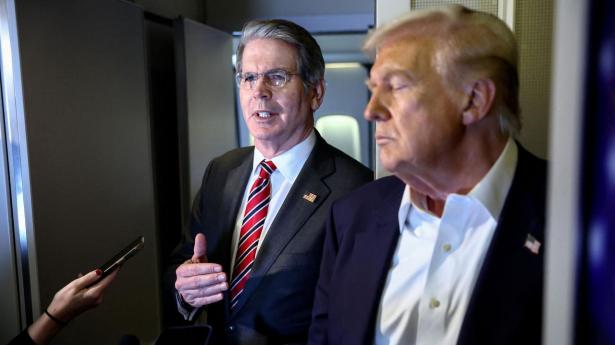 Scott Bessent skulle være manden, der baseret på fornuft kunne bygge bro mellem Trump og markedet. Nu viser han tegn på en bekymrende forvandling. 