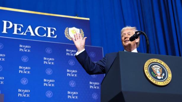 Iran er nødt til at indgå en atomaftale med Iran - ellers får det konsekvenser, advarer USA's præsident.