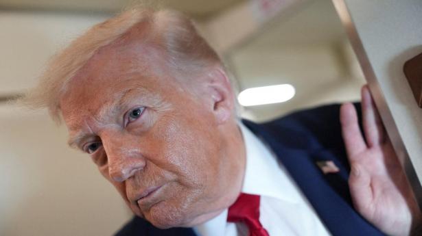 Vælgernes opbakning til Trump er tæt på rekordlavt niveau