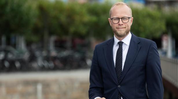 Væksten i euroområdet ender i et niveau omkring 1 pct. i år og ca. 1,5 pct. i 2027. Det er hæderligt efter europæiske standarder, og det rimer bestemt på en “energikrise”, skriver Tore Stramer.