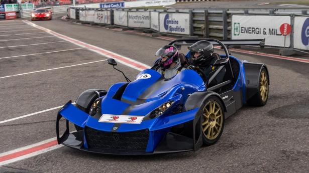 Den danske sportsvogn Agile SCX har blandt andet optrådt ved Sportscar Event, hvor den begejstrede med sin lave vægt og ekstreme vejgreb.