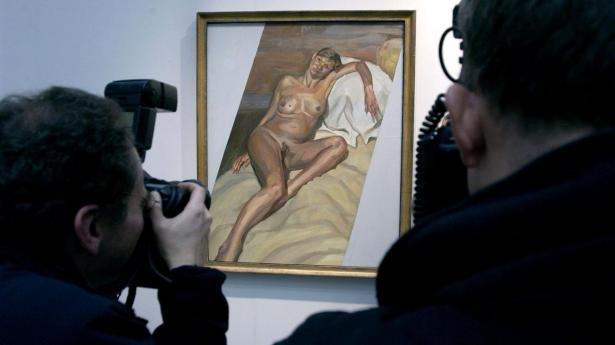 Lucian Freud malede i 2002 sin veninde, modellen Kate Moss, som på det tidspunkt var gravid. Tre år efter blev “Naked Portrait 2002” solgt på auktion for knap 35 mio. kr. 