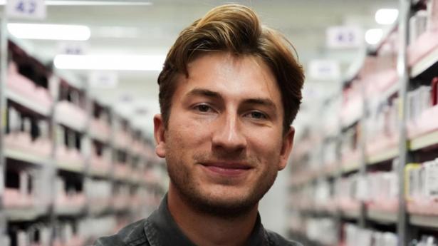 Prisstigninger på teknologi bør genoplive debatten om reparation og genanvendelse af teknologi, skriver Jeppe Olsen.