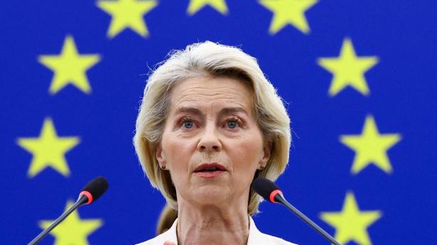 EU-Kommissionen fortjener ros for, at den ikke eskalerede toldkrigen med Trump sidste år, men tværtimod inviterede tredjelande til at øge frihandlen, inklusive Kina. Det er denne politik, Bruxelles nu er i gang med at formøble, skriver Otto Brøns-Petersen.