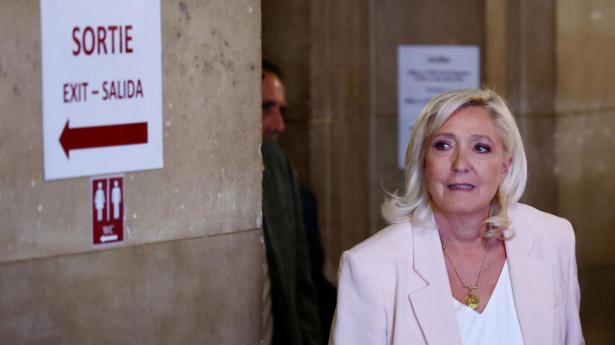 Le Pen kendt skyldig igen: Får tre års fængsel