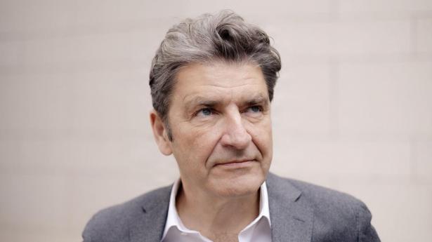 “Det kan godt være, vi skal være færre i nogle klassiske konsulent- og udviklingsområder,” siger Netcompanys topchef, André Rogaczewski. Han afviser dog, at selskabet står foran en egentlig fyringsrunde.