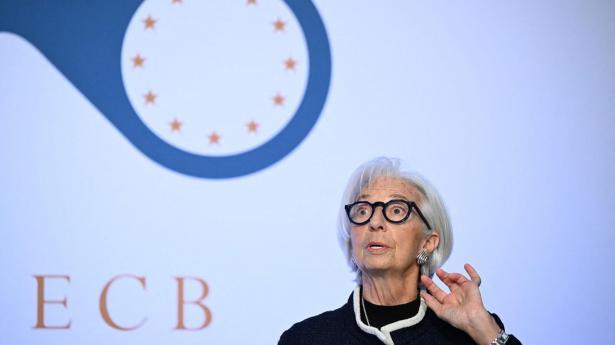 “ECB truer økonomisk opsving”