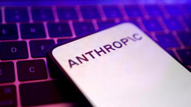 Anthropics AI-model Mythos har ifølge kinesisk cybersikkerhedsfirma fået sig en ny rival. Amerikanske Anthropic er udover Mythos kendt for at stå bag modellen Claude.