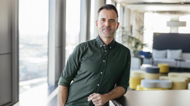 Zalando mærker ikke noget til lav forbrugertillid i Danmark, siger modeplatformens nordiske chef Sebastian Becker