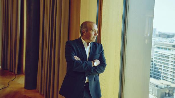Adm. direktør i Biomar Carlos Diaz mener, at selskabet bl.a. kan byde på en stabil forretning og ser det som logisk at gøre entre på børsmarkedet.