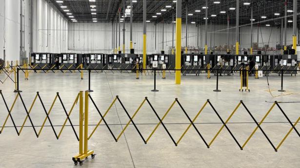 Find 11.780 stemmer, sagde Trump. Nu forbereder valgsted sig på nye mistanker om snyd