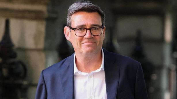 Burnham har nok opbakning til at blive Labours nye leder