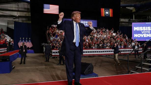 Kan Demokraterne tæmme Trump efter valget? Her er scenarierne