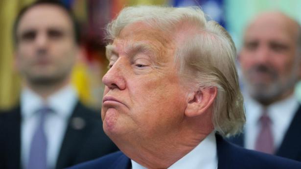 Trump stopper boligpakke med kort varsel i strid med Kongressen